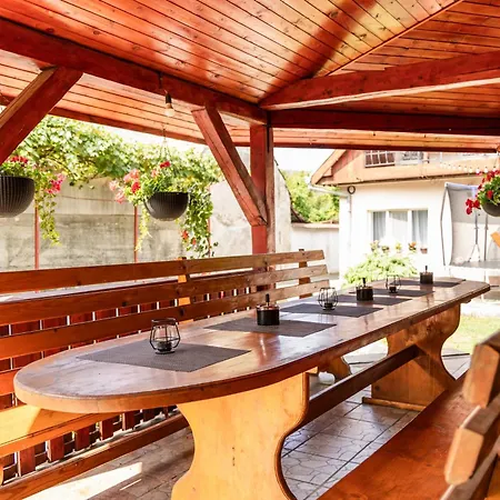 بيت للعطل Casa De Vacanta Diana *